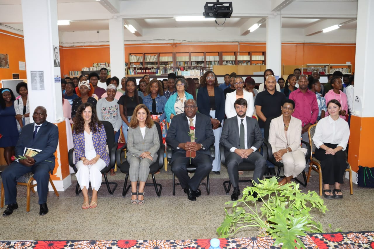 UP-Maputo Dia da Lingua Inglesa