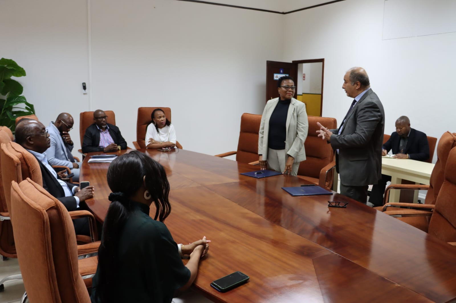 Mercado de capitais entra na UP-Maputo pela mão da Finantia e FEG 