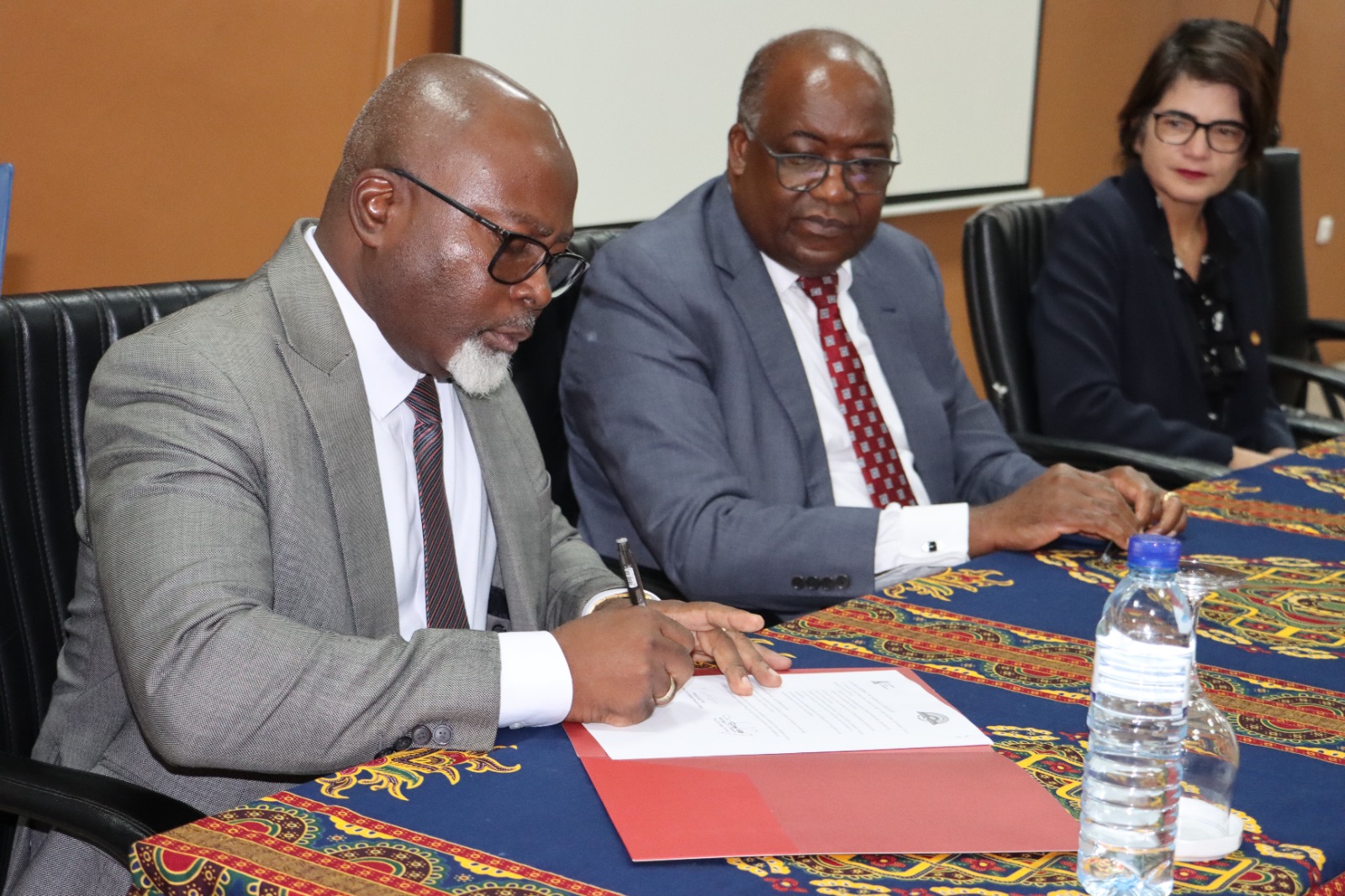 Acordo bilateral une UP-Maputo e Pernambuco 