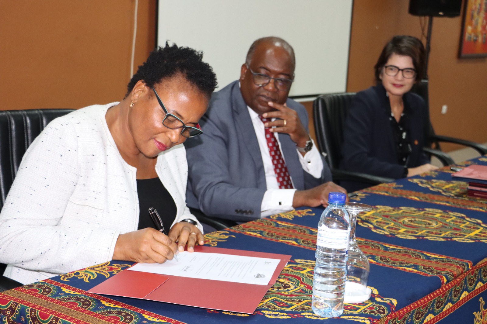 Acordo bilateral une UP-Maputo e Pernambuco 