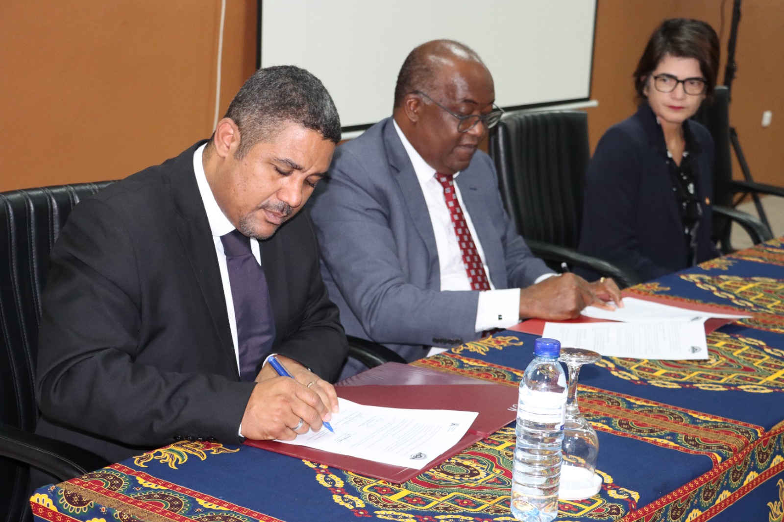 Acordo bilateral une UP-Maputo e Pernambuco 