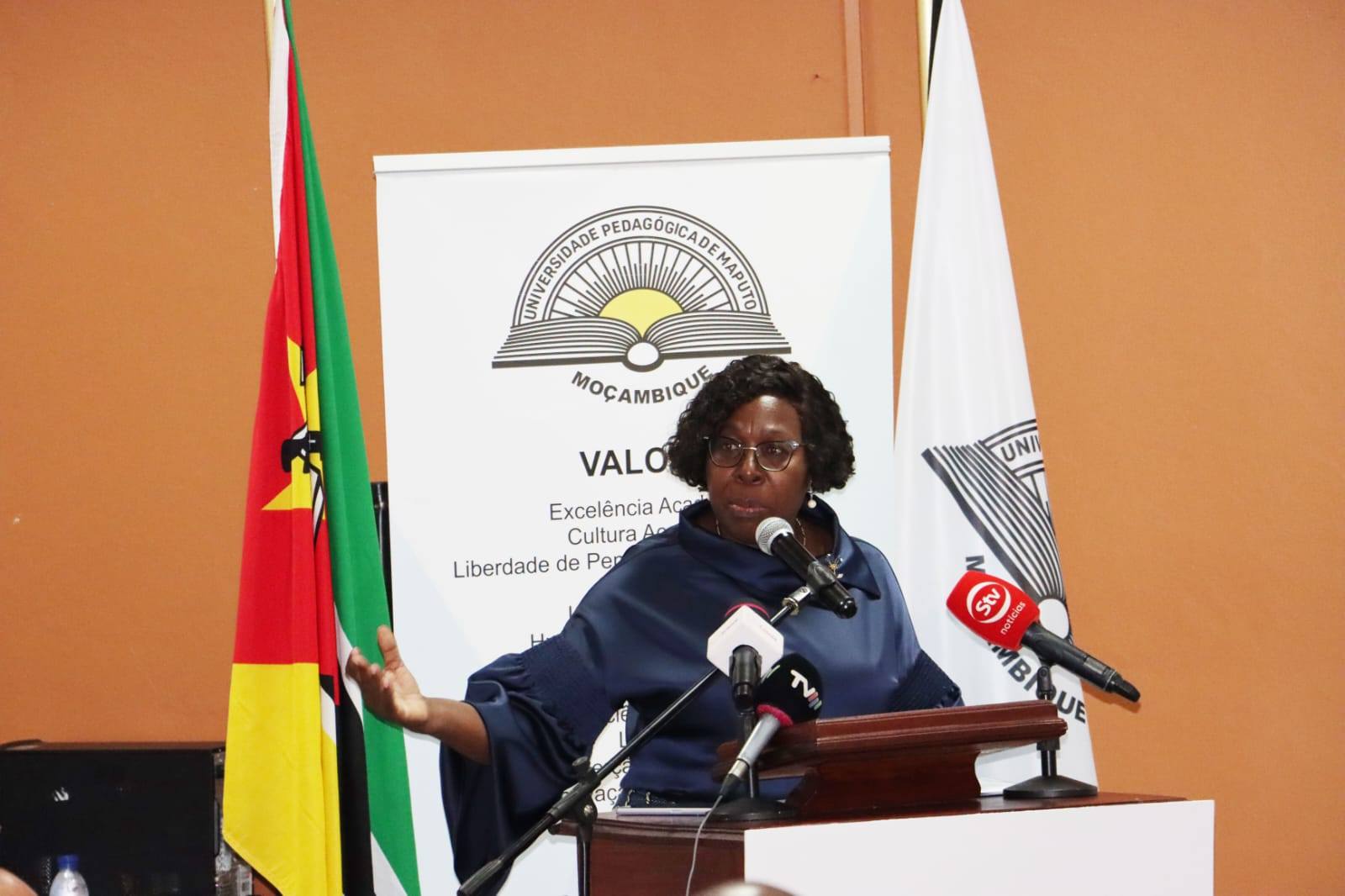 DESPORTO É UMA FERRAMENTA DE CONSTRUÇÃO DE PONTES