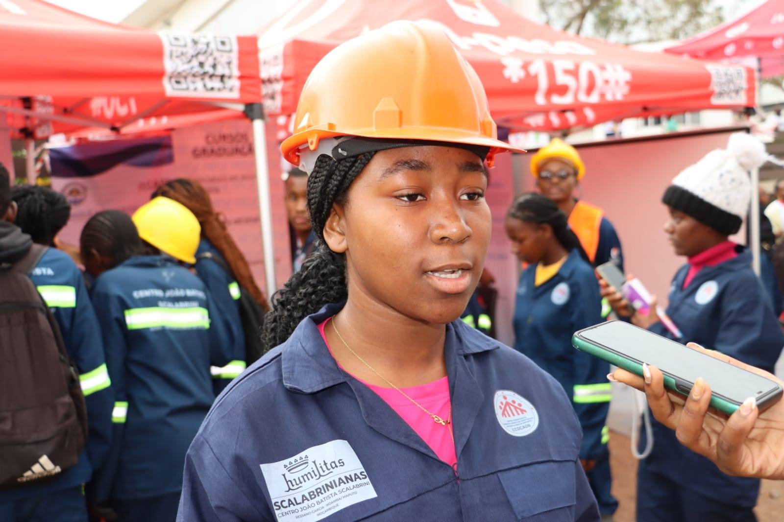 UP-Maputo encanta participantes da Feira de Educação de Ressano Garcia